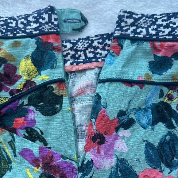 Anthropologie Cartonnier SkyFlower Patterned Fabric Short  in Size 8 - Picture 13 of 14